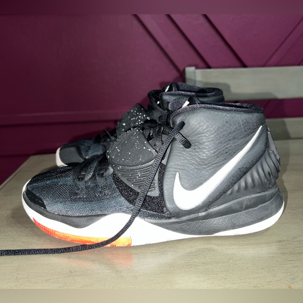 Kevin Durant Basketball Shoes - Black- Size 6